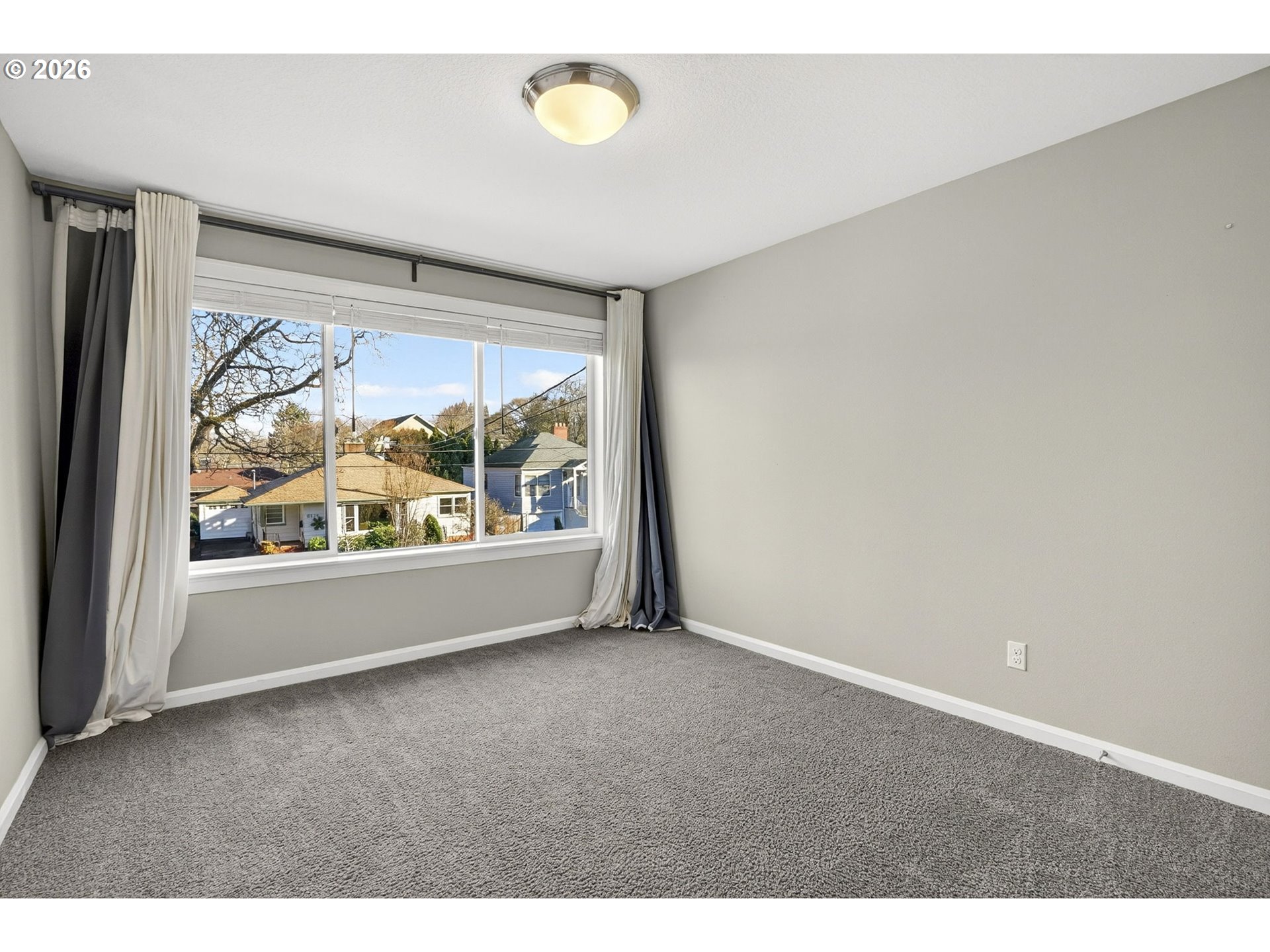 6123 Northeast 34th Avenue Portland, OR 97211 - Photo 31 of 42 a view of room with window