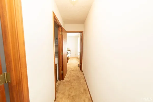 $399,900 | 8999 South Snow Road, Bloomington, IN 47403