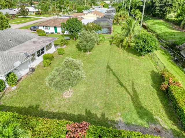 $2,400 | 1536 Southeast Sunshine Avenue, Port St. Lucie, FL 34952