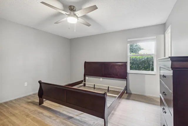 $2,400 | 1536 Southeast Sunshine Avenue, Port St. Lucie, FL 34952