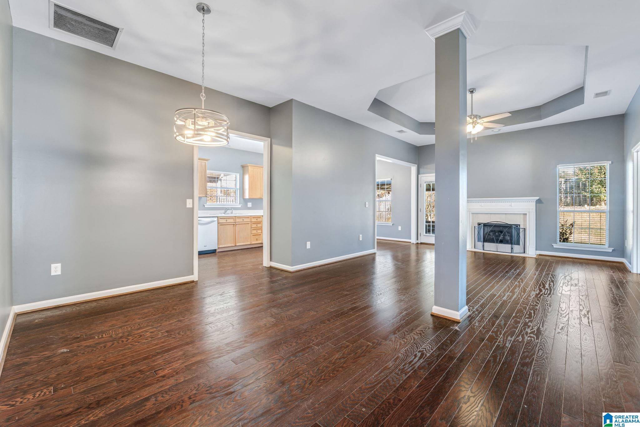 904 Daventry Trail Calera, AL 35040 - Photo 4 of 31