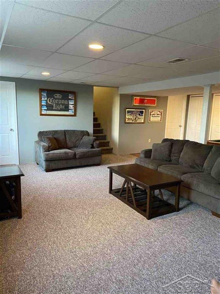 3718 North Gleaner Road Freeland, MI 48623 - Photo 50 of 69 50011078-49.JPG