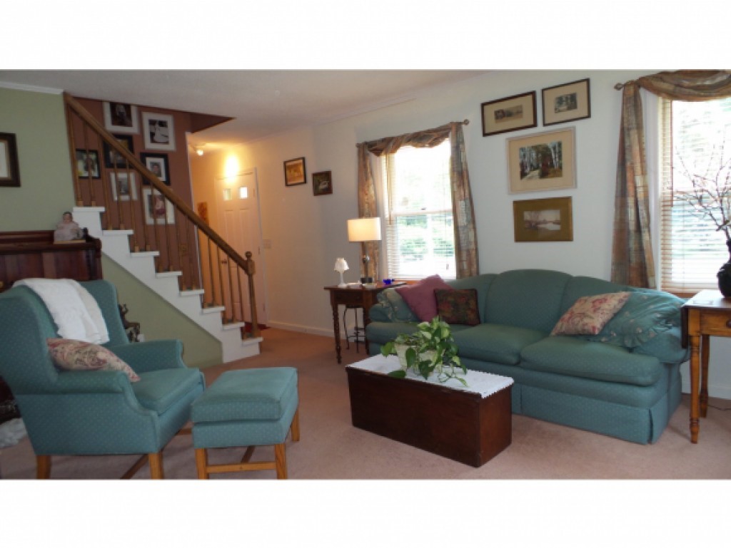 20 June Way Milton, VT 05468 - Photo 3 of 26 Gallery Image 3