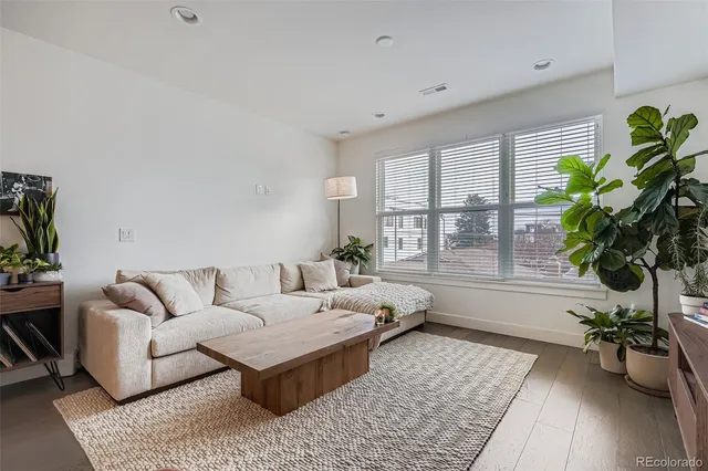 $600,000 | 3222 West 19th Avenue, Unit 7, Denver, CO 80204