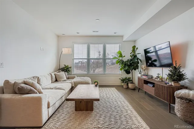 $600,000 | 3222 West 19th Avenue, Unit 7, Denver, CO 80204