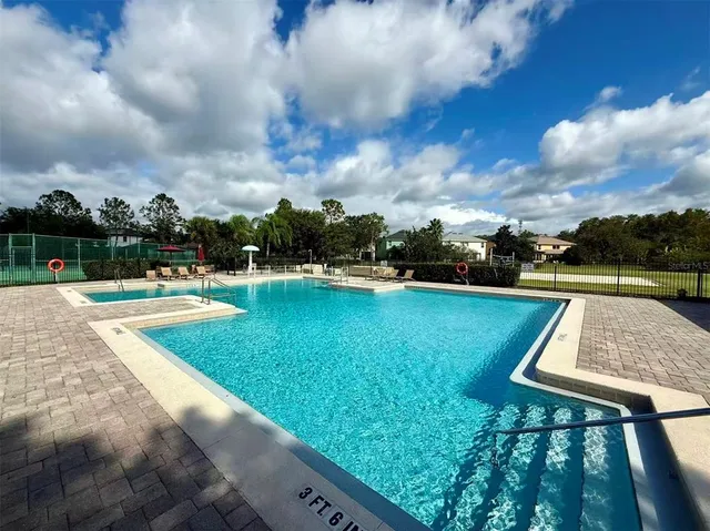 $2,400 | 13832 Dove Wing Court, Orlando, FL 32828