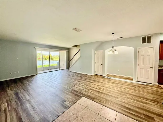 $2,400 | 13832 Dove Wing Court, Orlando, FL 32828