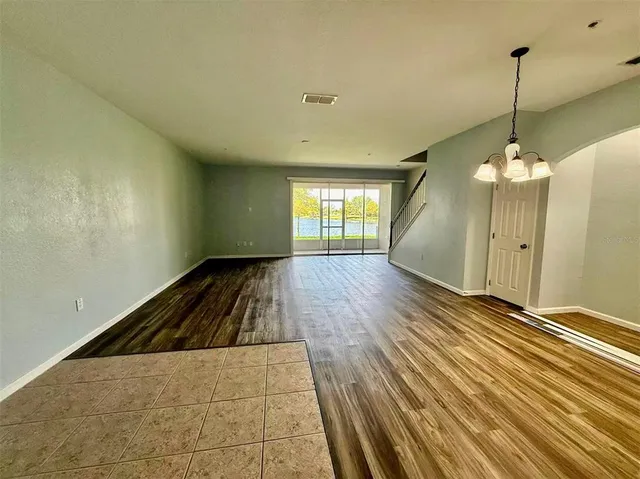 $2,400 | 13832 Dove Wing Court, Orlando, FL 32828