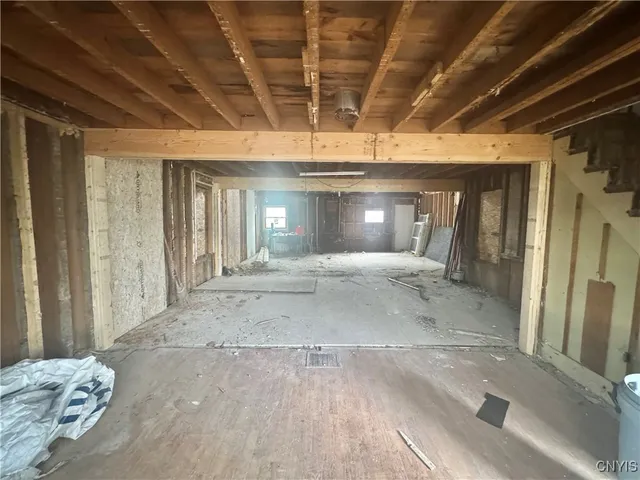 $65,000 | 75 East 10 1/2 Street, Oswego, NY 13126