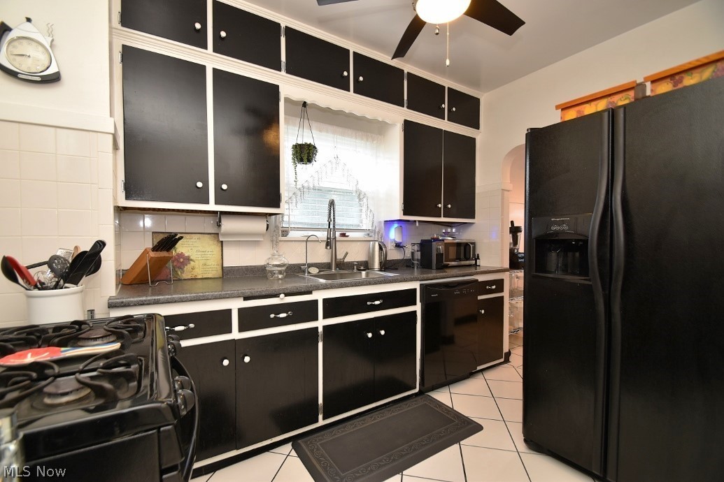 3536 Nordway Road Cleveland Heights, OH 44118 - Photo 9 of 23 Kitchen