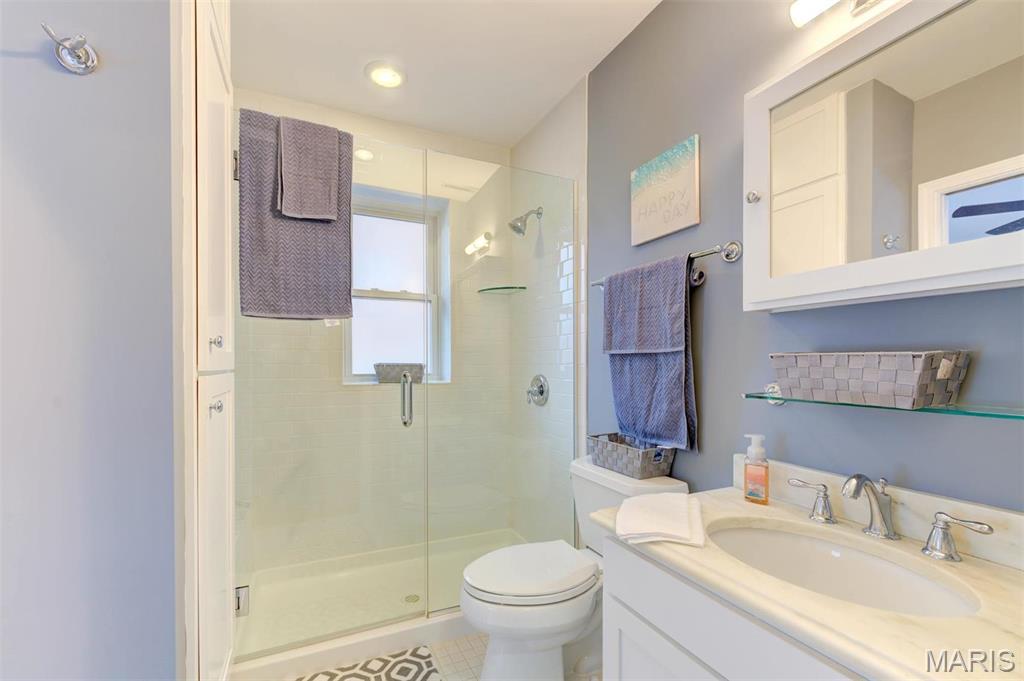 8111 Roxburgh Drive, Unit 1NE St. Louis, MO 63105 - Photo 18 of 25