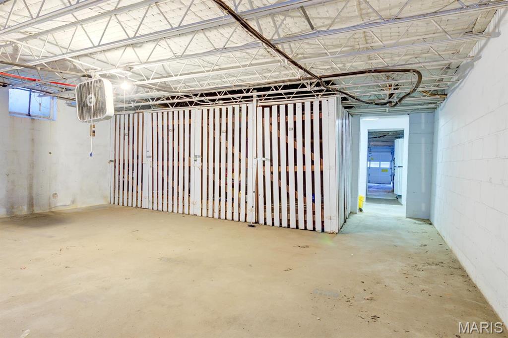 8111 Roxburgh Drive, Unit 1NE St. Louis, MO 63105 - Photo 20 of 25