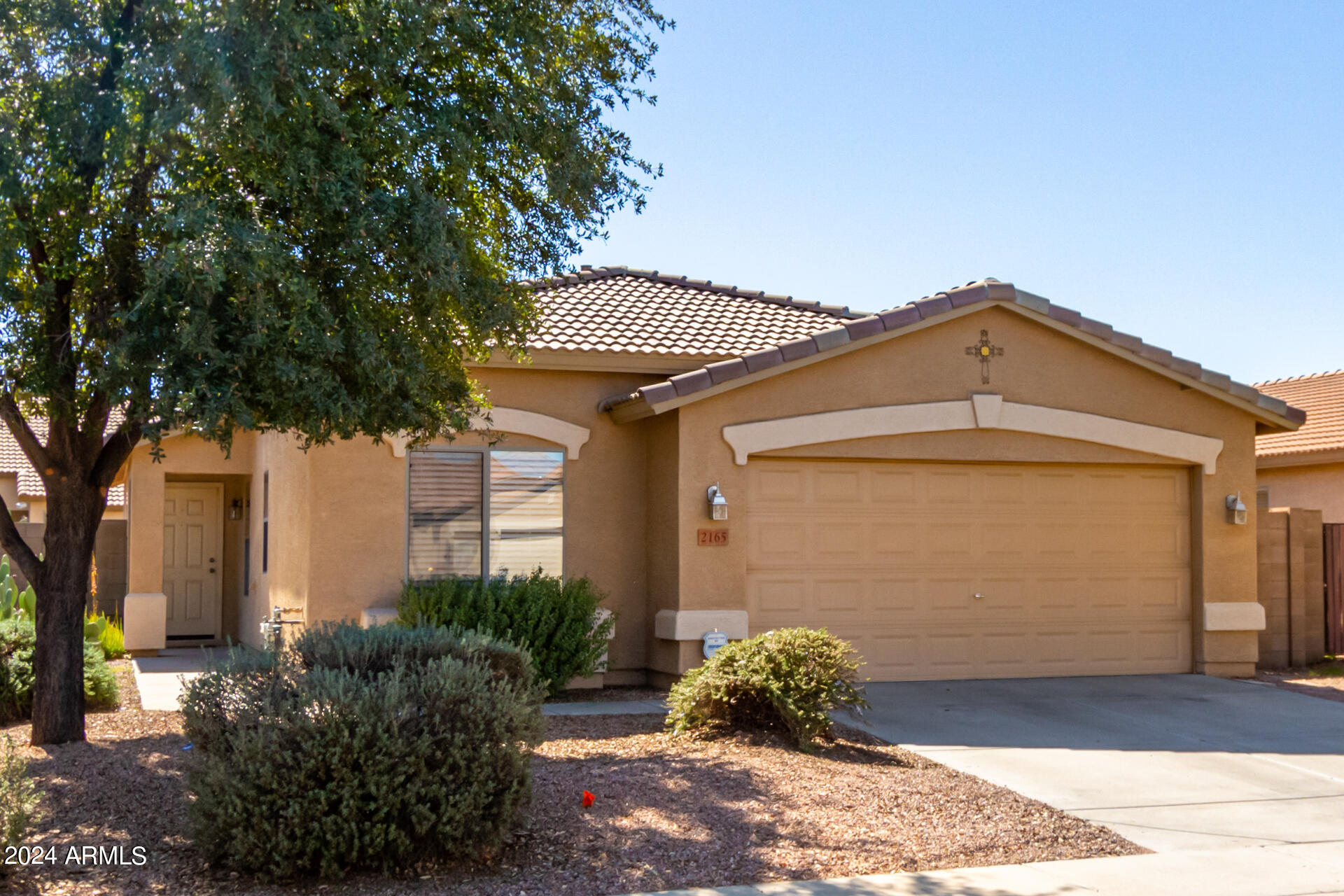 2165 West Tanner Ranch Road San Tan Valley, AZ 85144 - Photo 3 of 31 0008-08 - Tanner Ranch