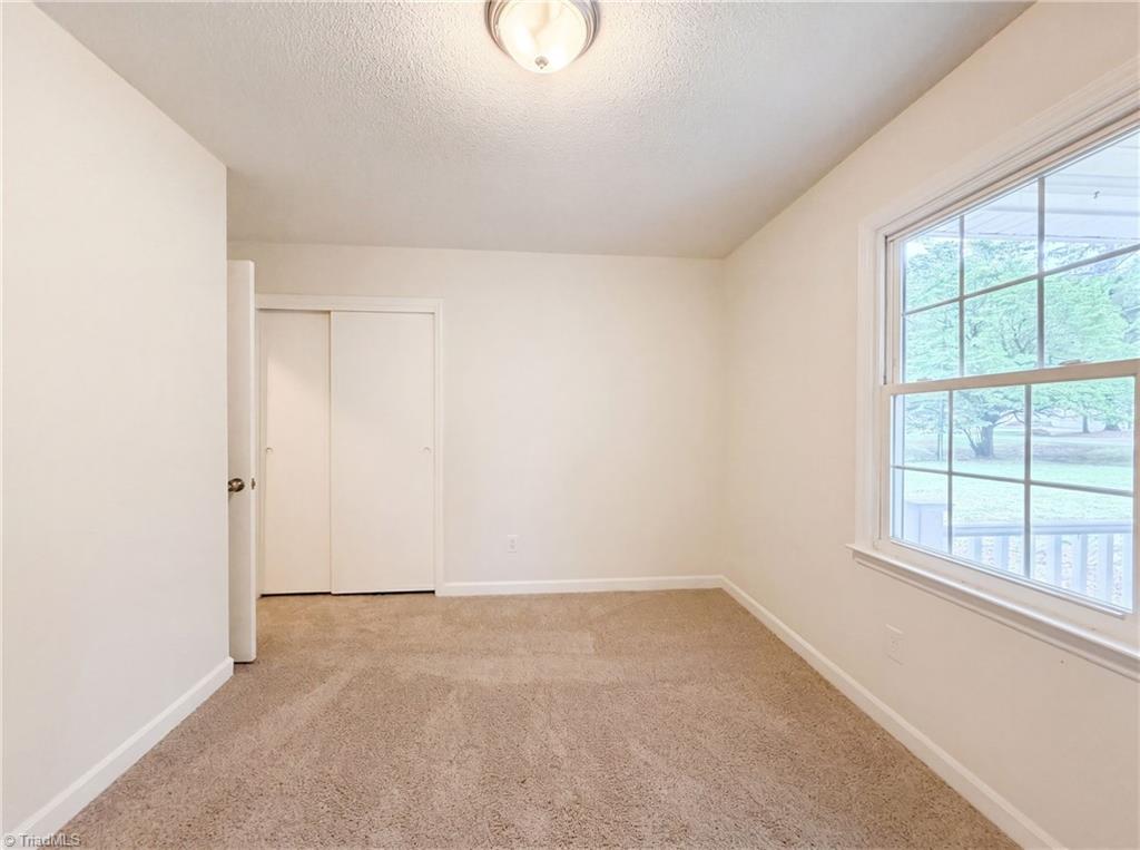 4061 Williams Mill Road Burlington, NC 27215 - Photo 10 of 21