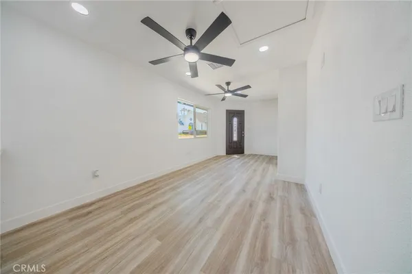 $429,900 | 957 Center Street, Riverside, CA 92507