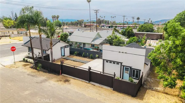$429,900 | 957 Center Street, Riverside, CA 92507