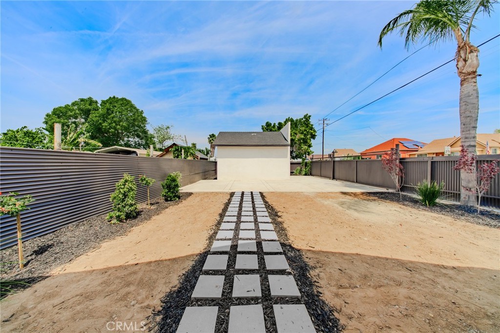 957 Center Street Riverside, CA 92507 - Photo 22 of 45