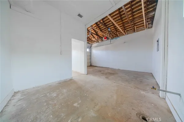 $429,900 | 957 Center Street, Riverside, CA 92507