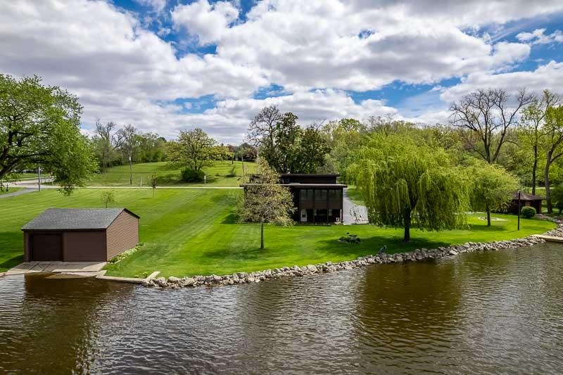 3004 South Riverside Drive Beloit, WI 53511 - Photo 12 of 74
