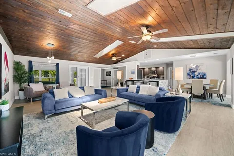 $789,000 | 3911 Southwest 25th Court, Cape Coral, FL 33914