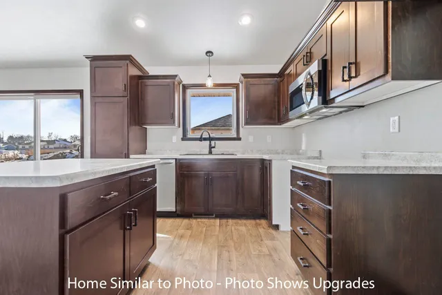 $364,900 | 929 Constellation Way, Marinette, WI 54143