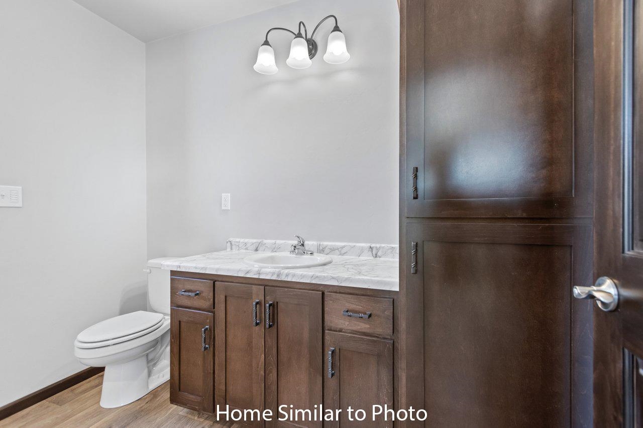929 Constellation Way Marinette, WI 54143 - Photo 23 of 26