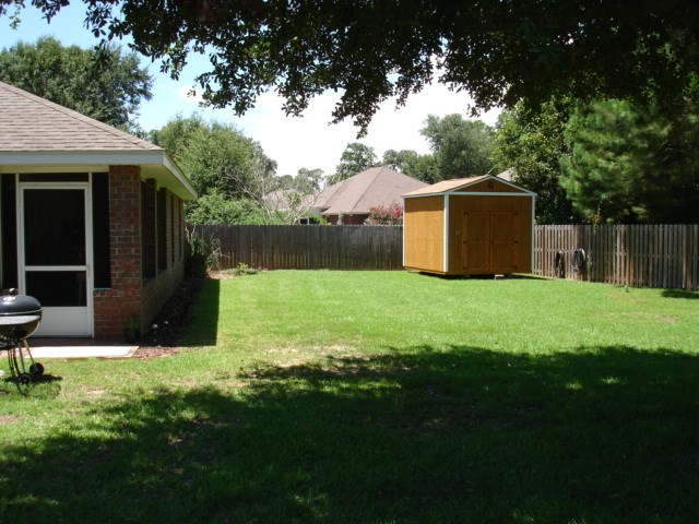 525 Sheffield Avenue Foley, AL 36535 - Photo 4 of 49