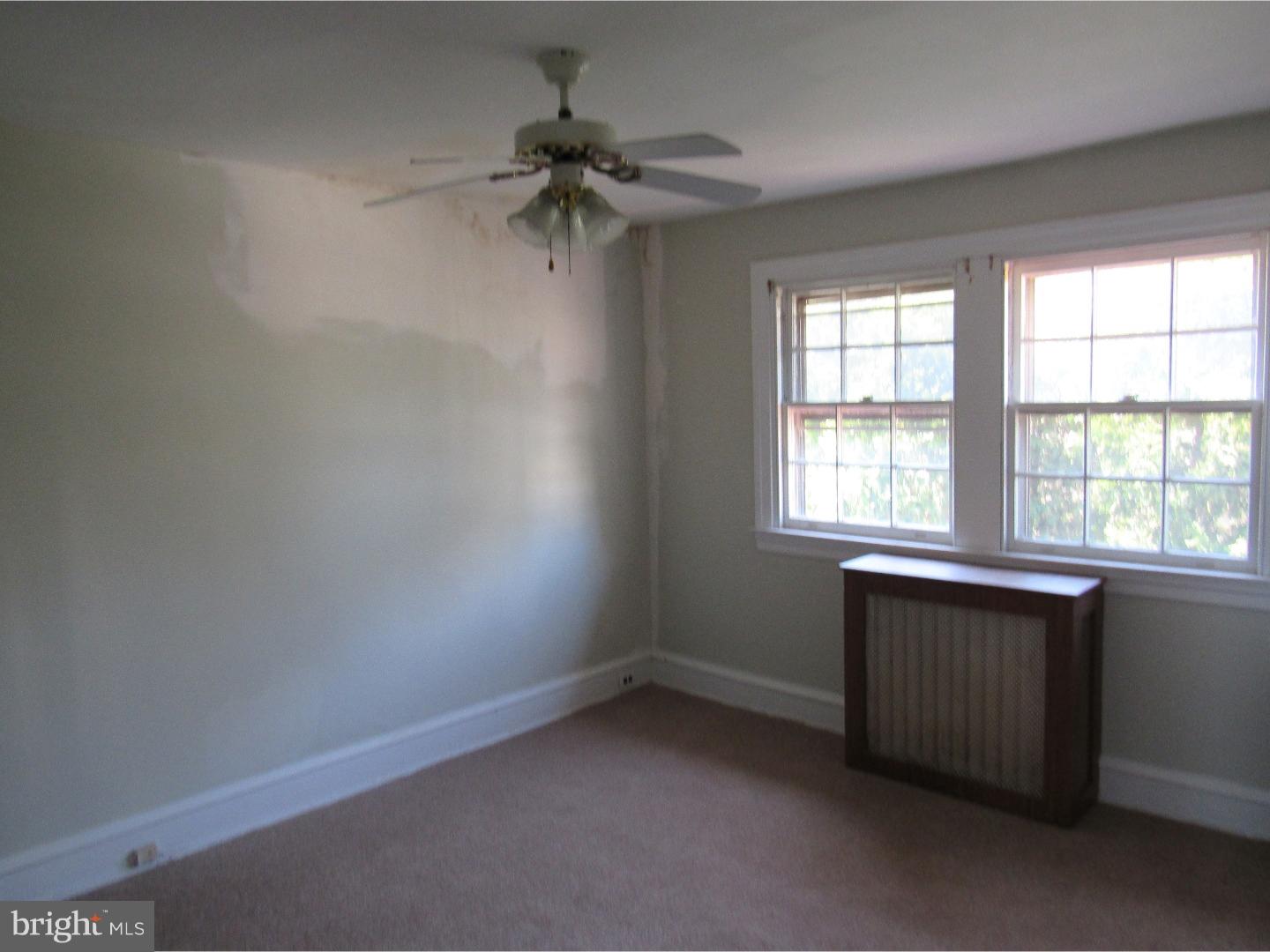 7228 Hilltop Road Upper Darby, PA 19082 - Photo 15 of 22