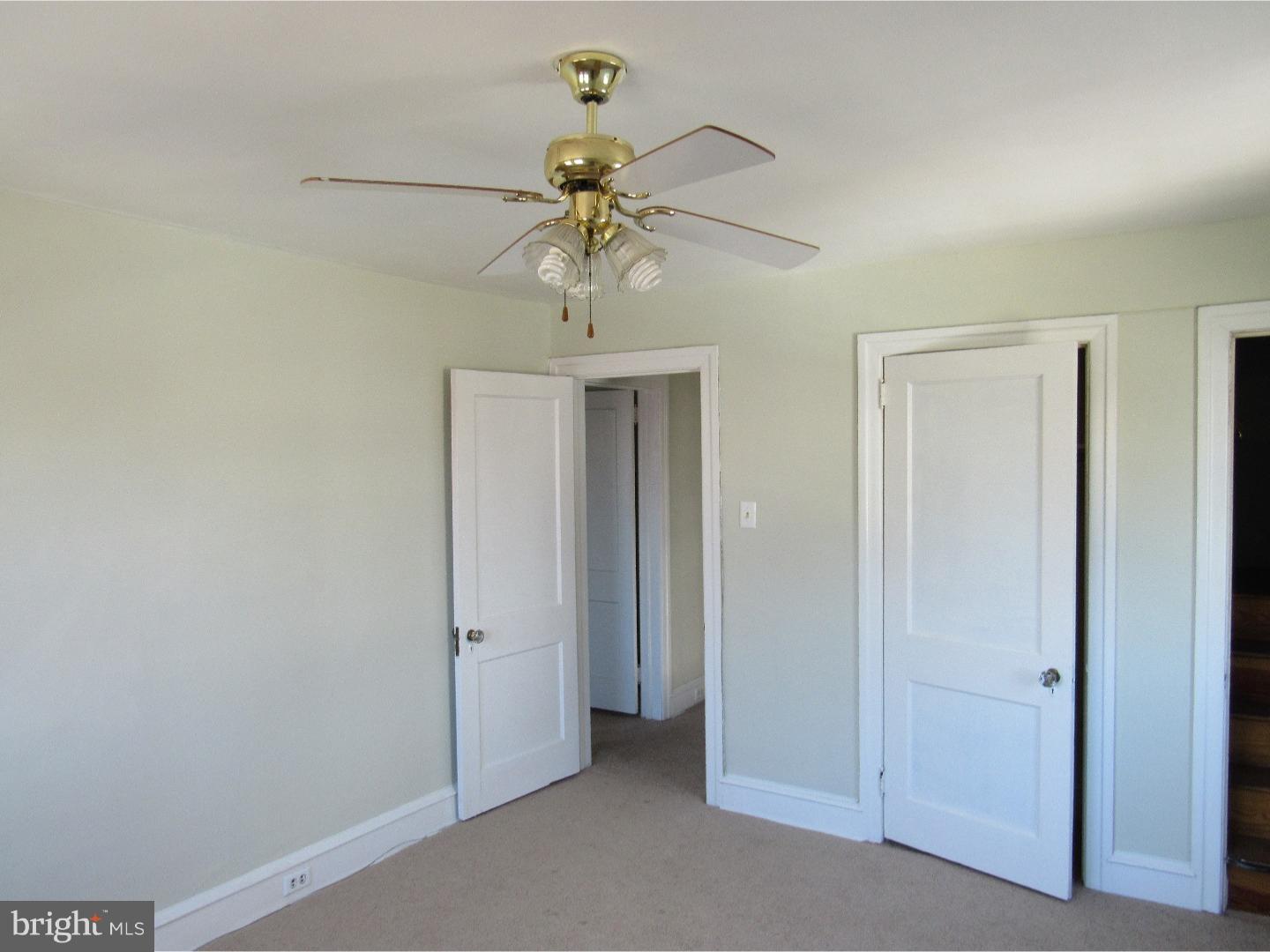 7228 Hilltop Road Upper Darby, PA 19082 - Photo 20 of 22