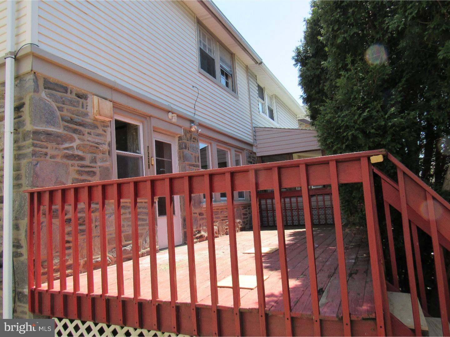 7228 Hilltop Road Upper Darby, PA 19082 - Photo 6 of 22