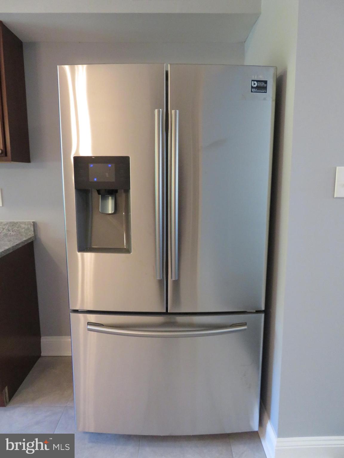 4005 Pimlico Road Baltimore, MD 21215 - Photo 18 of 45 Kitchen - Refrigerator w. Ice and Water Dispenser