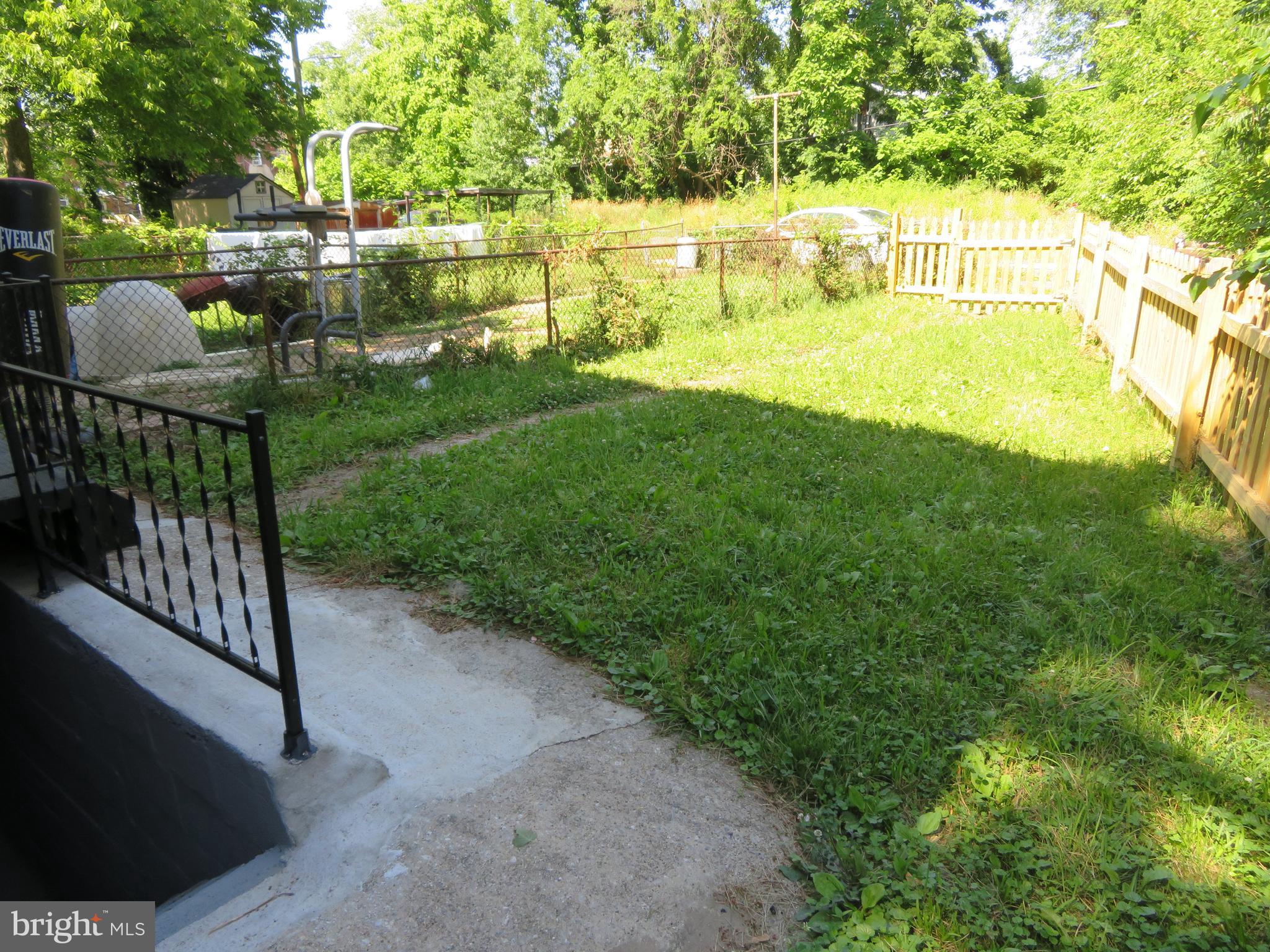4005 Pimlico Road Baltimore, MD 21215 - Photo 41 of 45 Exterior - Rear Fenced Yard