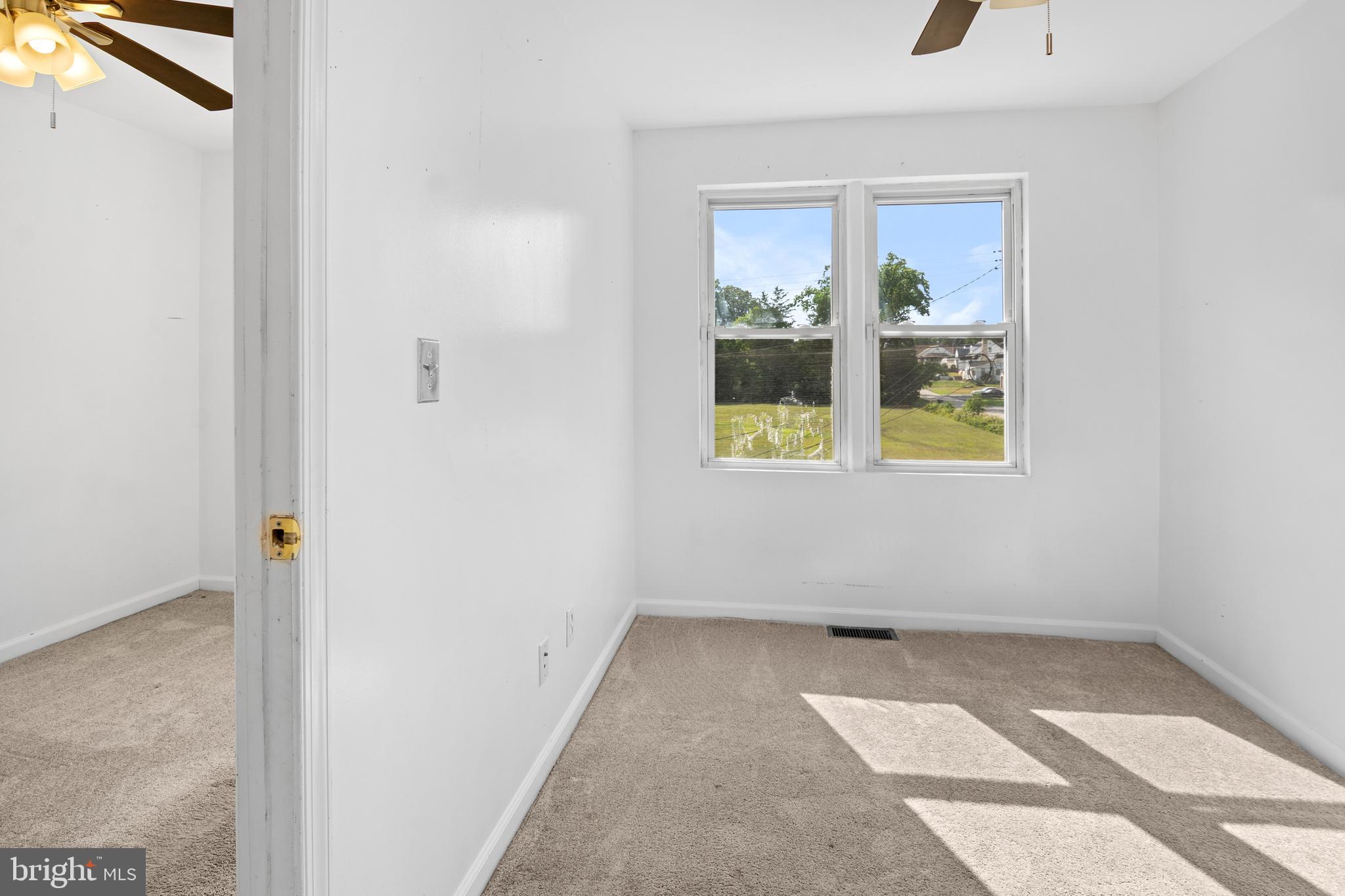 364 Leeanne Road Baltimore, MD 21221 - Photo 22 of 32