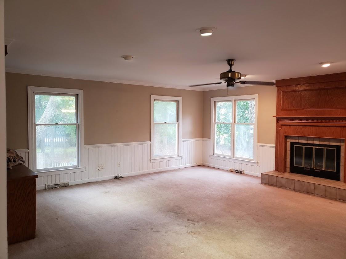 685 Lk Pt Road Mount Pleasant, SC 29464 - Photo 4 of 52 20181114_152648