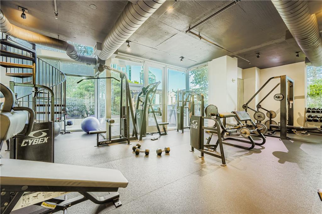 3324 Peachtree Road Northeast, Unit 902 Atlanta, GA 30326 - Photo 23 of 29 a view of a room with gym equipment
