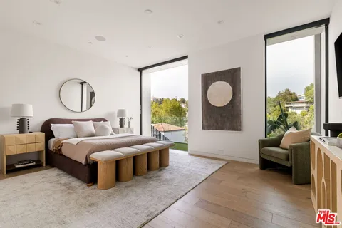$4,725,000 | 2419 El Contento Drive, Los Angeles, CA 90068