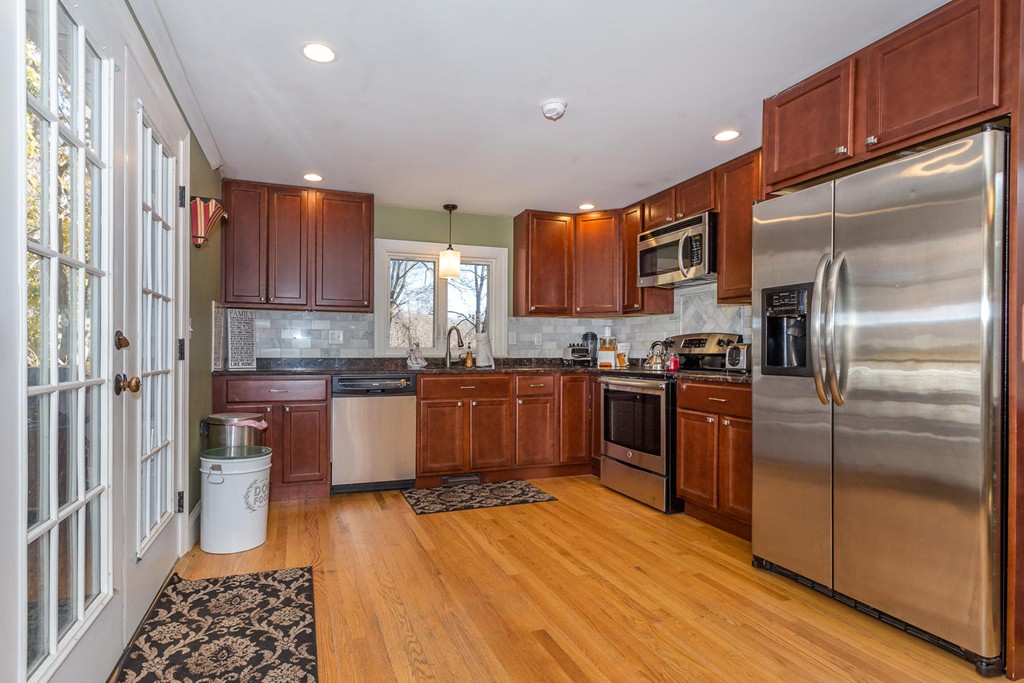 82 Bolivar Street Canton, MA 02021 - Photo 5 of 14 Gallery Image 5