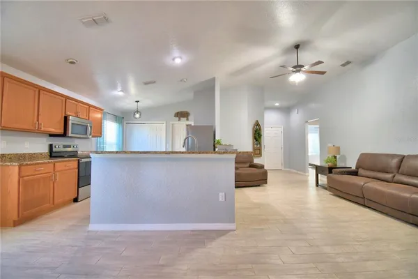 $2,400 | 4970 Mandolin Court, Winter Haven, FL 33884