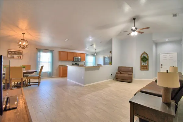 $2,400 | 4970 Mandolin Court, Winter Haven, FL 33884