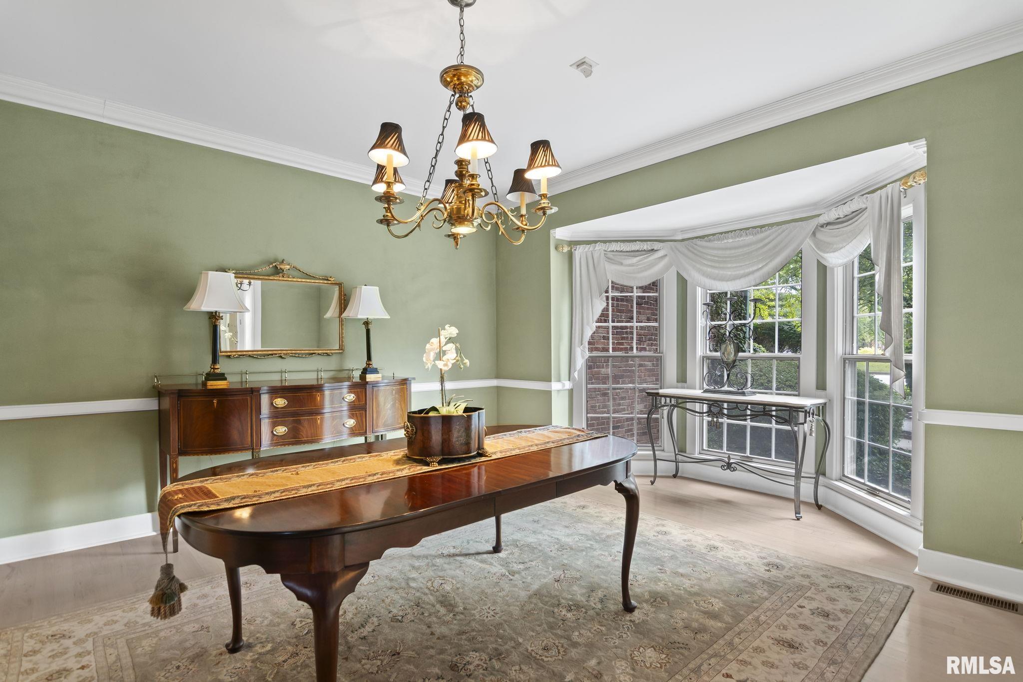 843 Coventry Point Springfield, IL 62702 - Photo 12 of 99