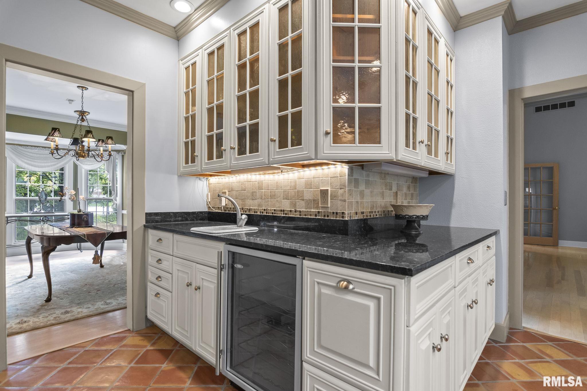 843 Coventry Point Springfield, IL 62702 - Photo 25 of 99