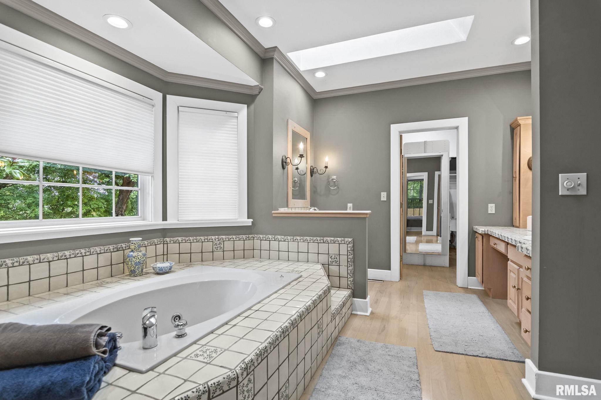 843 Coventry Point Springfield, IL 62702 - Photo 37 of 99