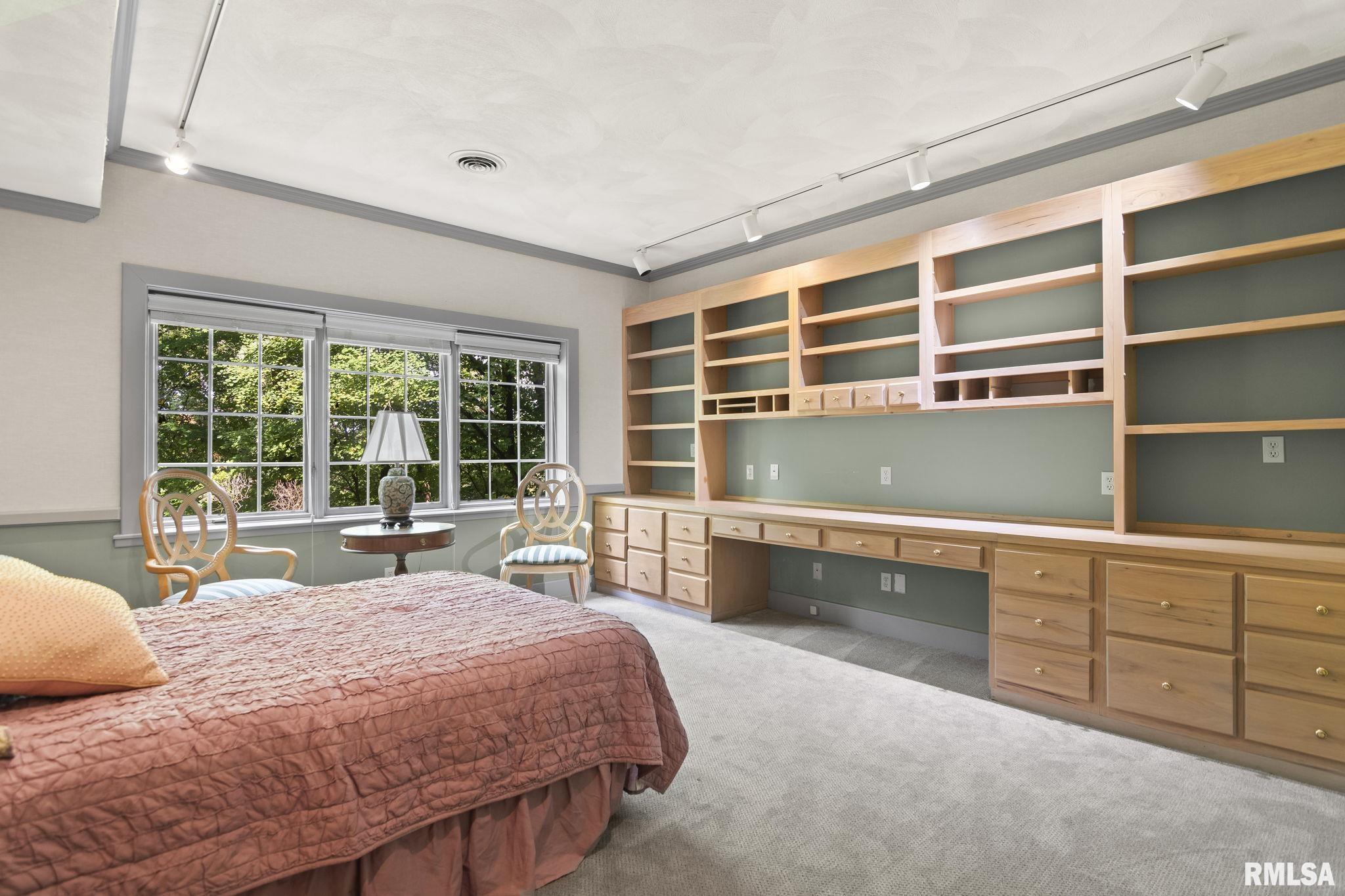 843 Coventry Point Springfield, IL 62702 - Photo 66 of 99