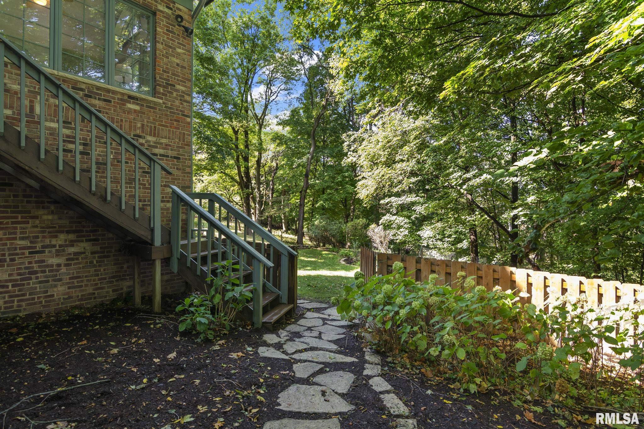 843 Coventry Point Springfield, IL 62702 - Photo 72 of 99