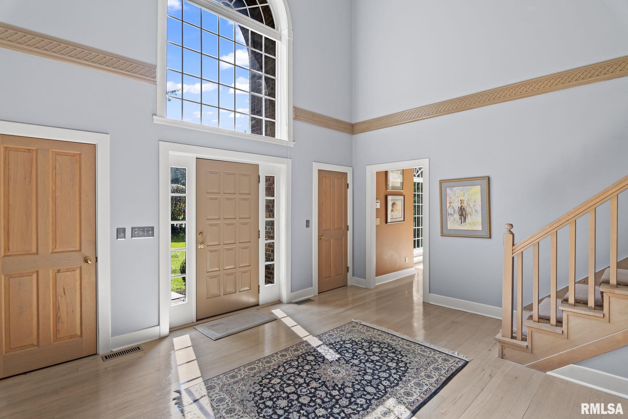 843 Coventry Point Springfield, IL 62702 - Photo 8 of 99