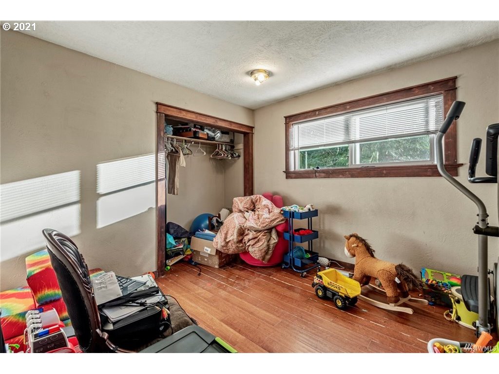 784 Carroll Road Kelso, WA 98626 - Photo 14 of 18 Gallery Image 14