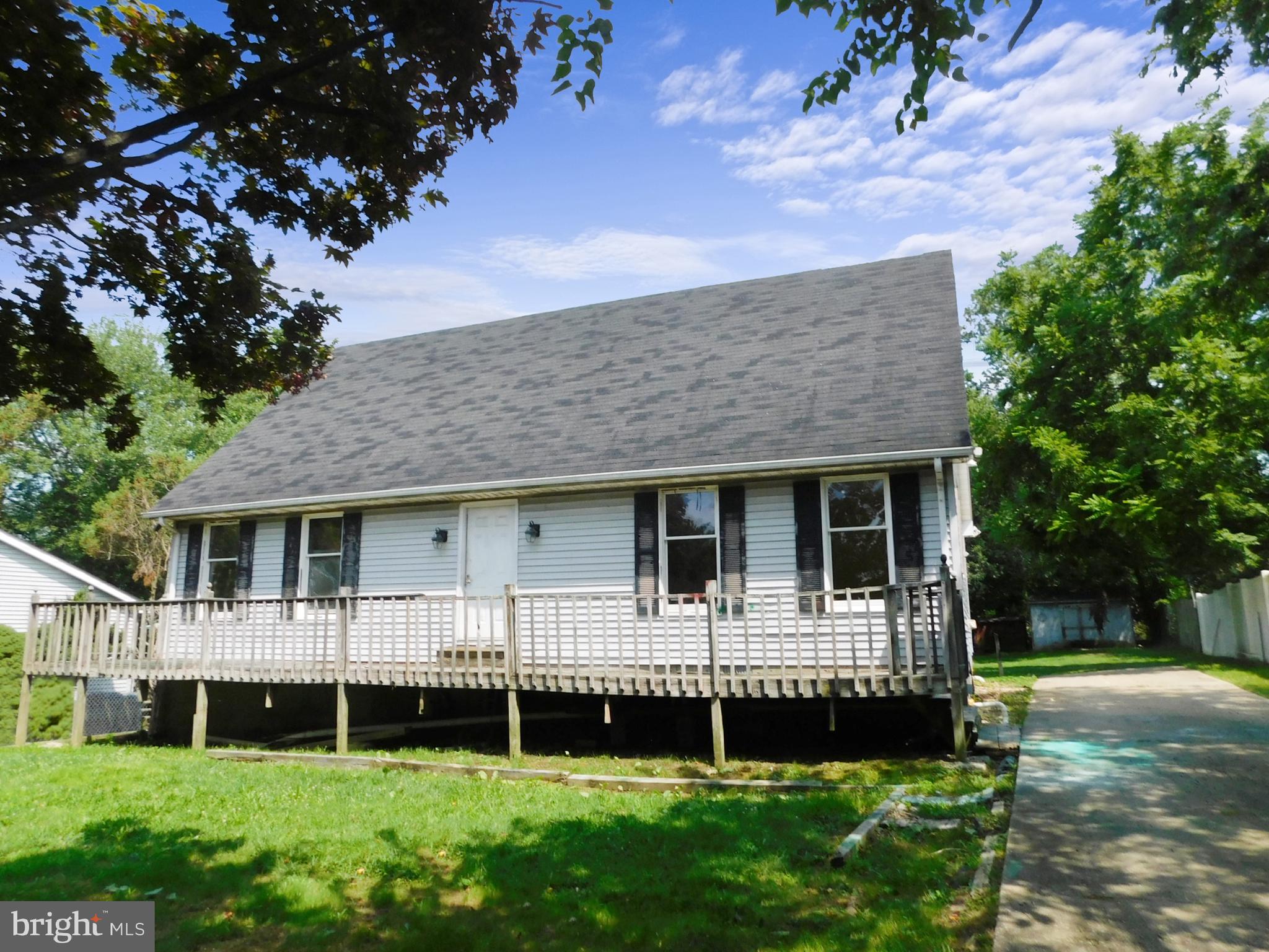 16 Neurys Lane, Newark, DE 19702 Compass