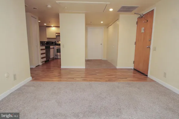 $1,500 | 301 Race Street, Unit 106, Philadelphia, PA 19106