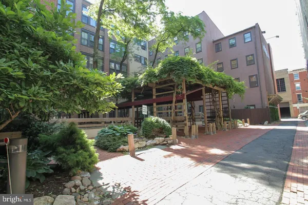 $1,500 | 301 Race Street, Unit 106, Philadelphia, PA 19106