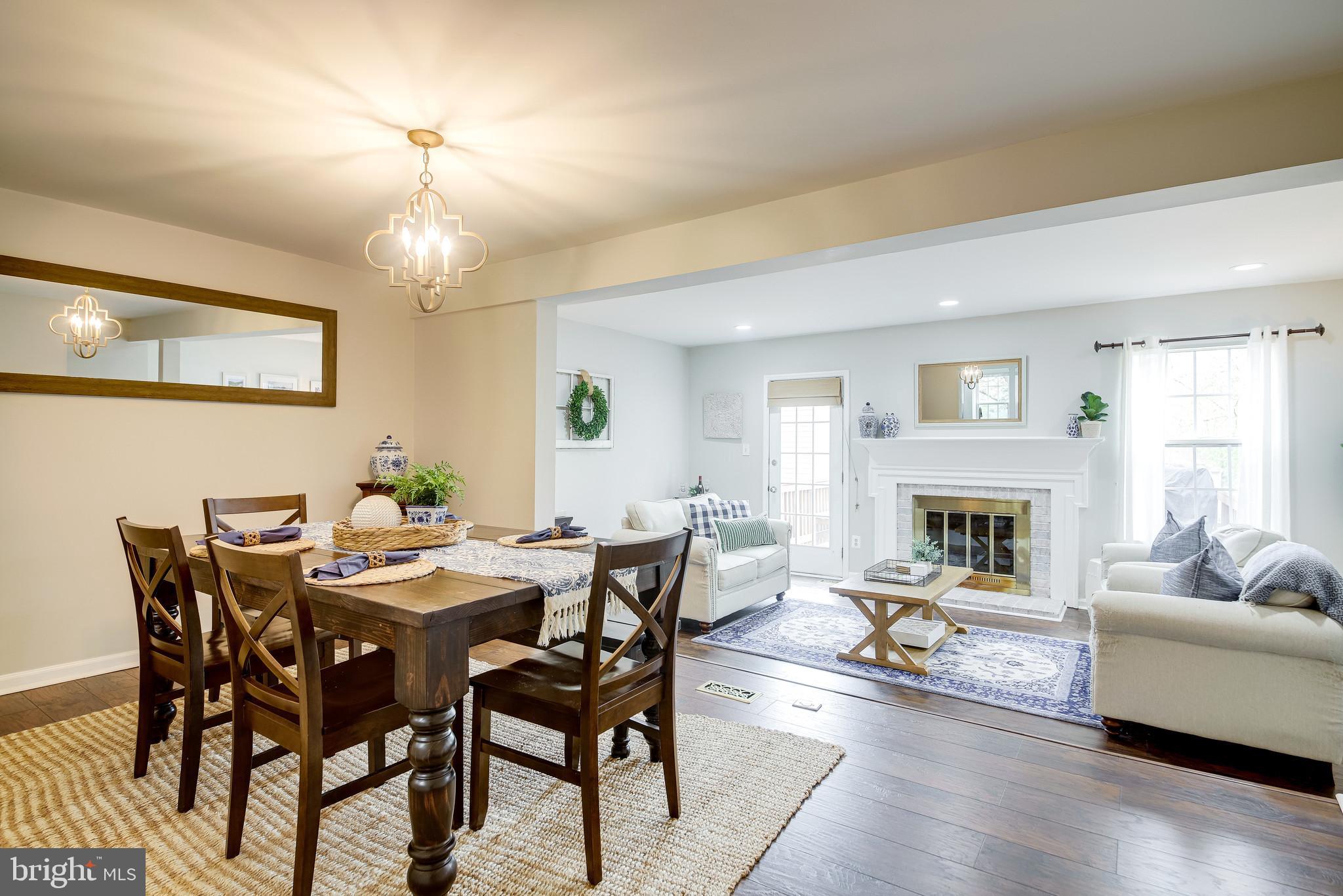 1490 Autumn Ridge Circle Reston, VA 20194 - Photo 12 of 60 Dining room w/ Updated fixture